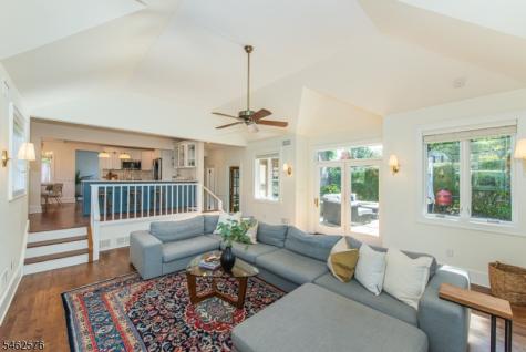 496 Ridgewood Avenue Glen Ridge Boro NJ 07028