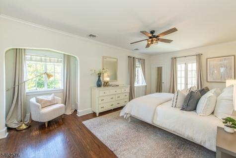 496 Ridgewood Avenue Glen Ridge Boro NJ 07028