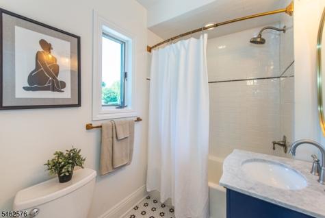 496 Ridgewood Avenue Glen Ridge Boro NJ 07028
