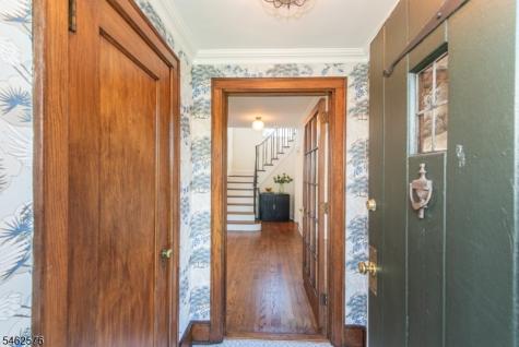 496 Ridgewood Avenue Glen Ridge Boro NJ 07028