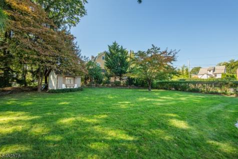 496 Ridgewood Avenue Glen Ridge Boro NJ 07028