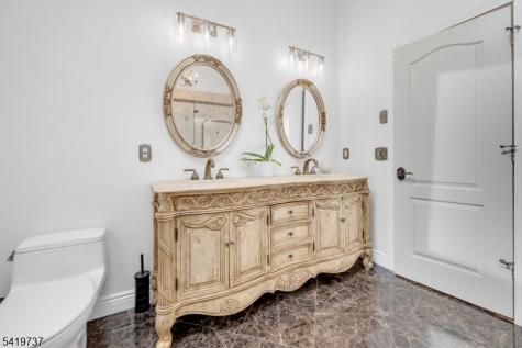 4 Michele Court Wayne NJ 07470
