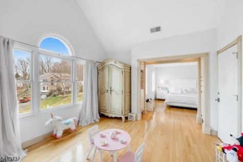 4 Michele Court Wayne NJ 07470
