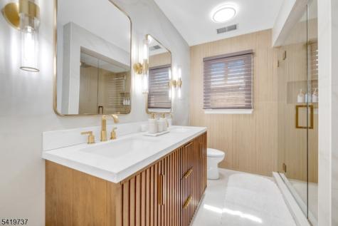 4 Michele Court Wayne NJ 07470