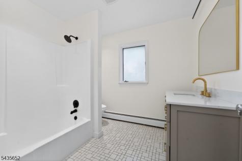 6 Race Street Union NJ 08867