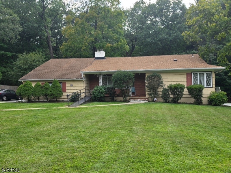 39 Greendale Road Cedar Grove NJ 07009