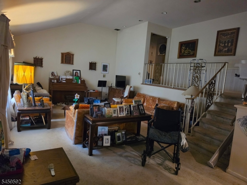 39 Greendale Road Cedar Grove NJ 07009