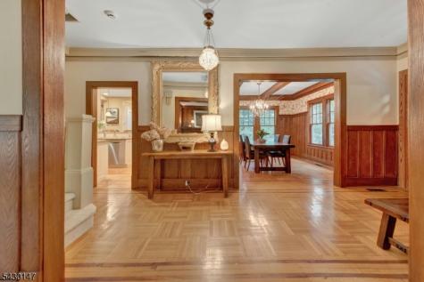 30 Tower Hill Road Mountain Lakes NJ 07046