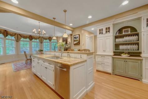 30 Tower Hill Road Mountain Lakes NJ 07046