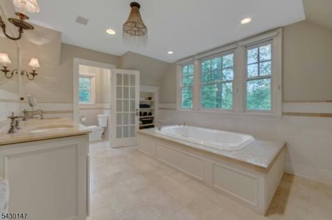 30 Tower Hill Road Mountain Lakes NJ 07046