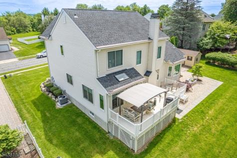 1710 Washington Valley Greenwich NJ 08886