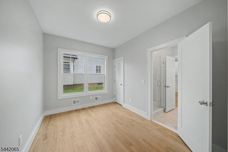 21 Willow Avenue Randolph NJ 07869