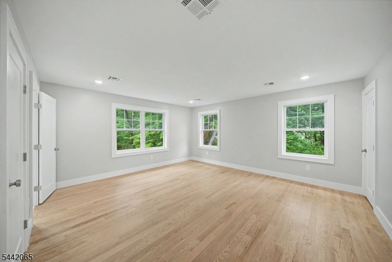21 Willow Avenue Randolph NJ 07869