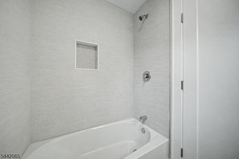 21 Willow Avenue Randolph NJ 07869