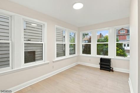 58 Wayne Avenue East Orange NJ 07018