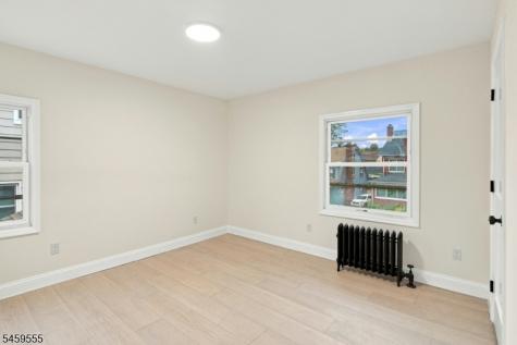 58 Wayne Avenue East Orange NJ 07018