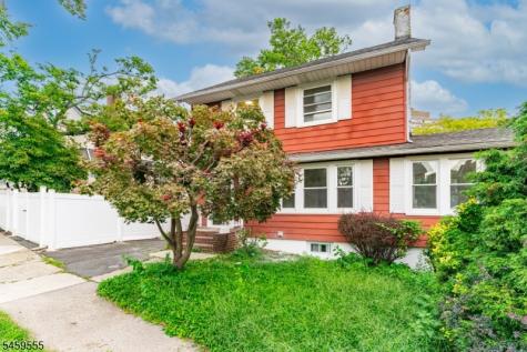58 Wayne Avenue East Orange NJ 07018