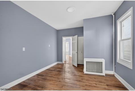127 Lyons Avenue Newark NJ 07112