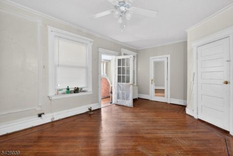 127 Lyons Avenue Newark NJ 07112