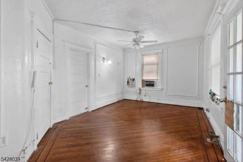 127 Lyons Avenue Newark NJ 07112