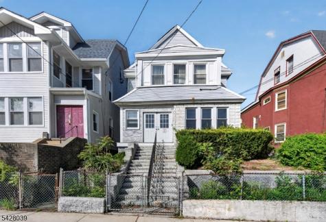 127 Lyons Avenue Newark NJ 07112