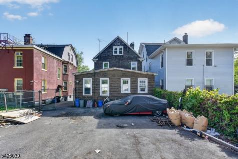 127 Lyons Avenue Newark NJ 07112