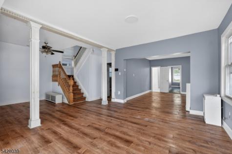 127 Lyons Avenue Newark NJ 07112
