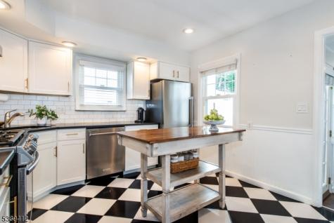 123 Alexander Avenue Montclair NJ 07043