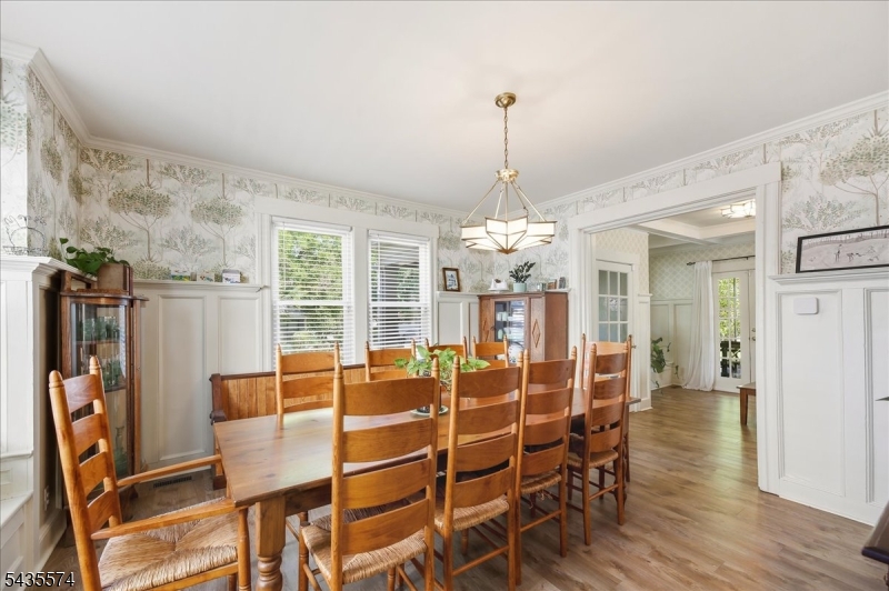 33 Morse Avenue East Orange NJ 07017