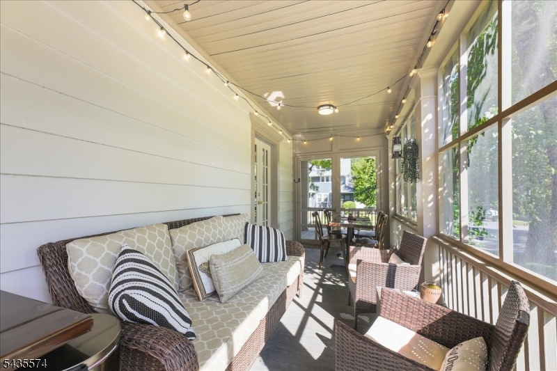 33 Morse Avenue East Orange NJ 07017