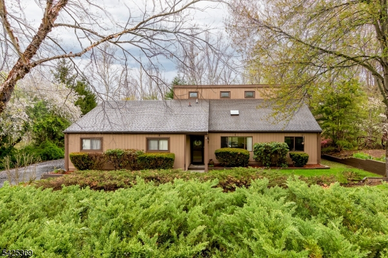 11 Fox Run Road Glen Gardner NJ 08826