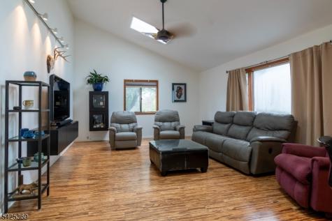 11 Fox Run Road Glen Gardner NJ 08826
