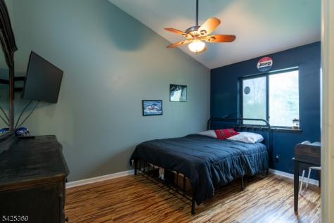 11 Fox Run Road Glen Gardner NJ 08826