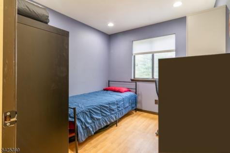 11 Fox Run Road Glen Gardner NJ 08826