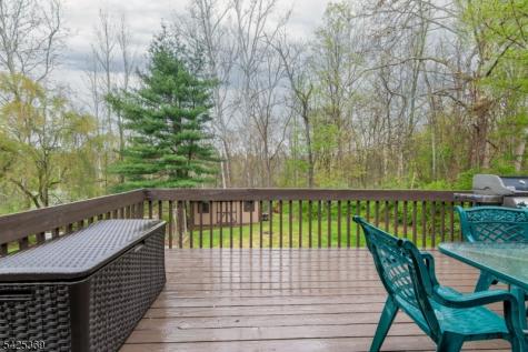 11 Fox Run Road Glen Gardner NJ 08826