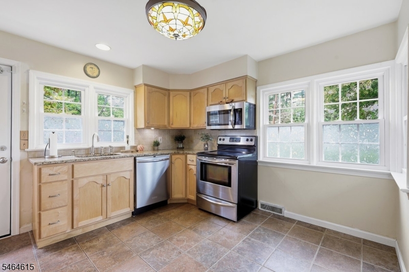 9 Miller Avenue Washington NJ 07882