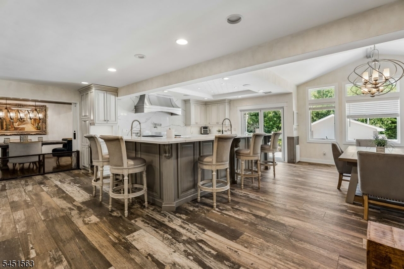 196 Hawthorne Drive Clark NJ 07066