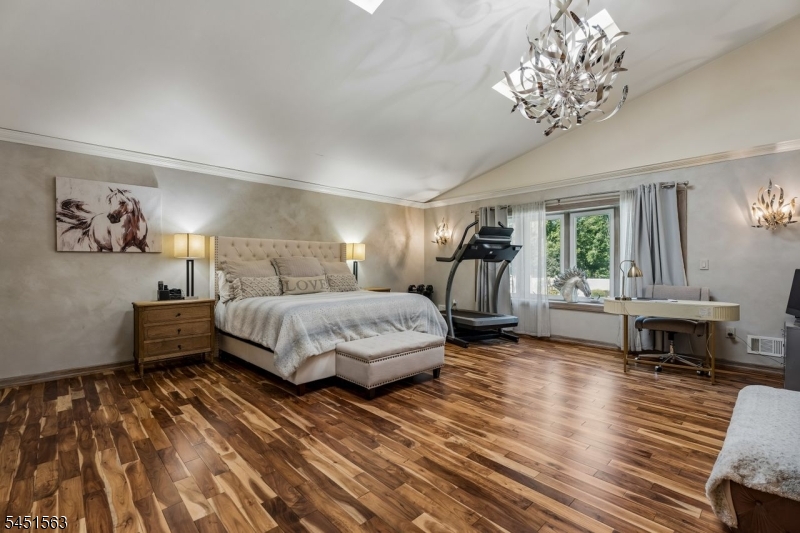 196 Hawthorne Drive Clark NJ 07066