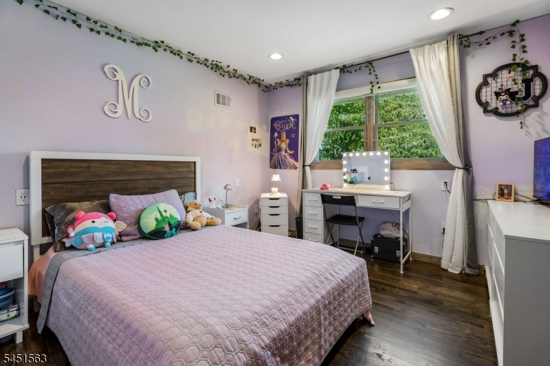 196 Hawthorne Drive Clark NJ 07066