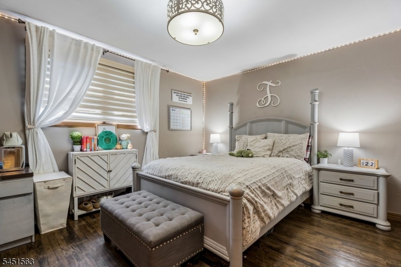 196 Hawthorne Drive Clark NJ 07066