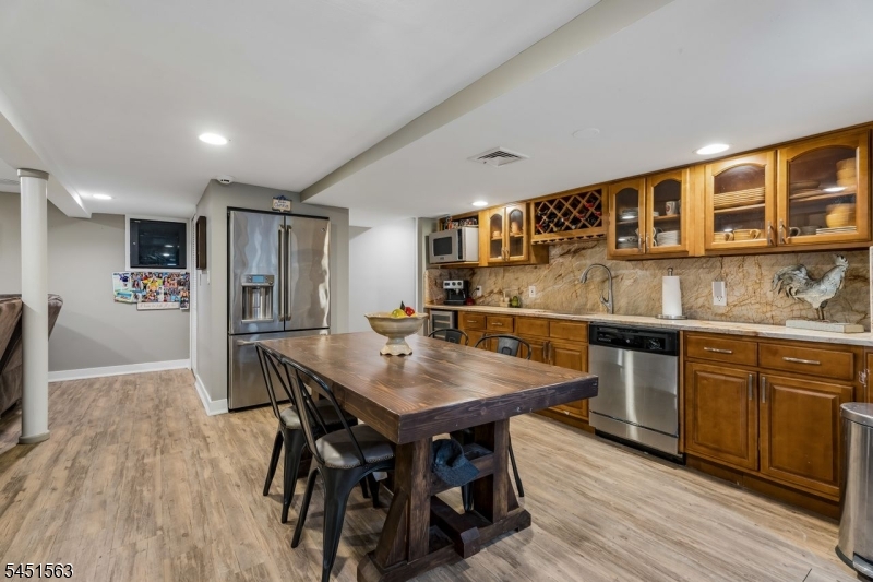 196 Hawthorne Drive Clark NJ 07066