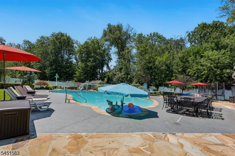 196 Hawthorne Drive Clark NJ 07066