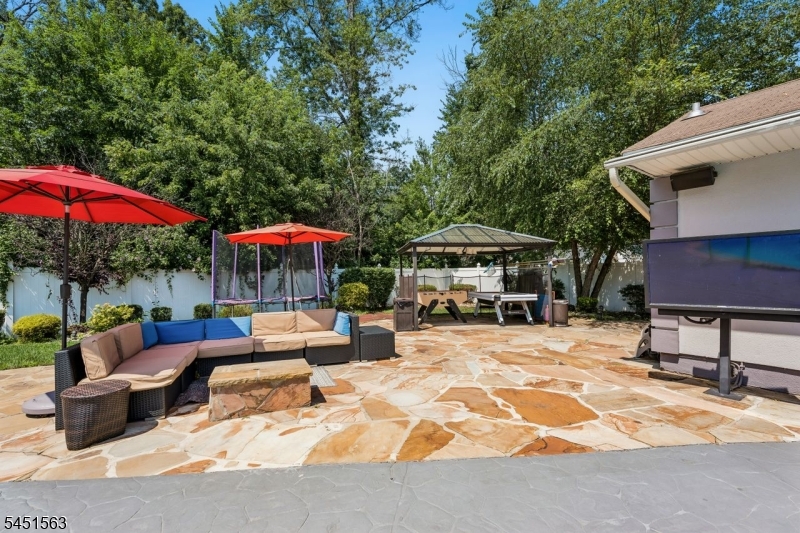 196 Hawthorne Drive Clark NJ 07066