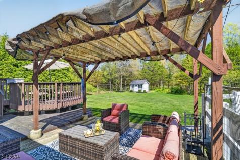 15 Sweney Court Hillsborough NJ 08844
