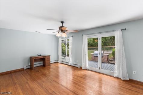 958 Cedar Drive Stillwater NJ 07860