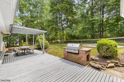 958 Cedar Drive Stillwater NJ 07860