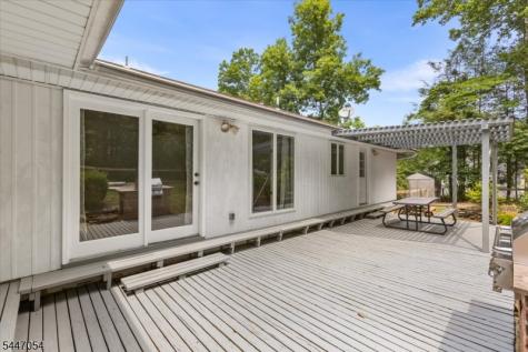 958 Cedar Drive Stillwater NJ 07860