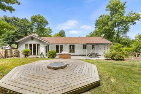 958 Cedar Drive Stillwater NJ 07860
