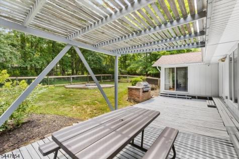 958 Cedar Drive Stillwater NJ 07860