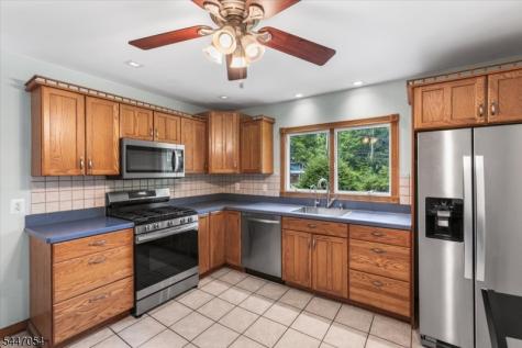 958 Cedar Drive Stillwater NJ 07860
